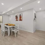 Light-filled Retreat With Balcony In By Hostwise Portimão